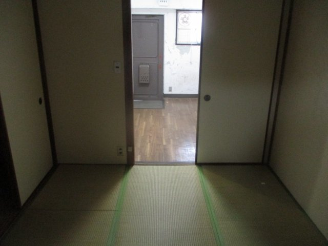 【居間・リビング】 | 池内マンション