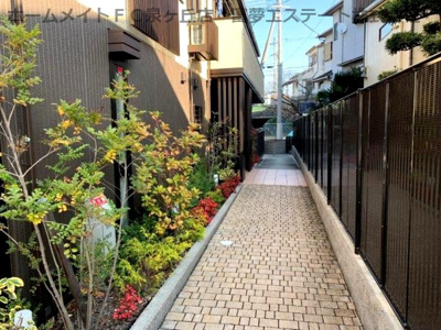 【エントランス】 | ソラーレ
