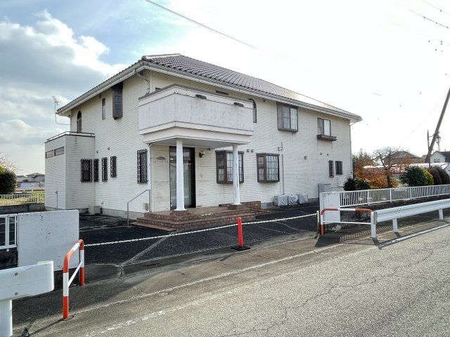 藤岡市上戸塚　中古一戸建ての外観|建物外観を気になさる方へ、見た目の良い物件です