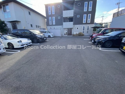 【駐車場】 | エスポワールＨｕｇ