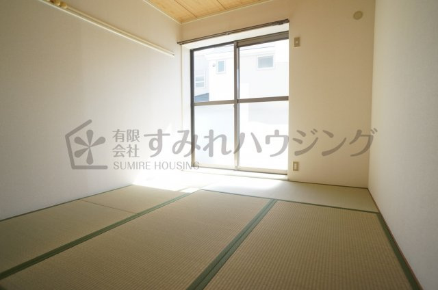 サンハイツ実穂の展望|参考、同建物・反転間取りの号室