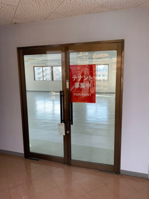 【エントランス】 | 近鉄富田林駅前テナント