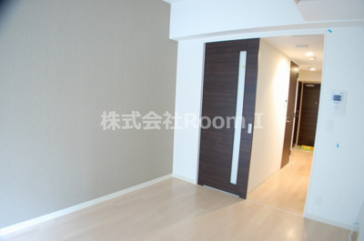 【居間・リビング】 | プランドール大手前レジデンス | ゆったりとしたリビングです