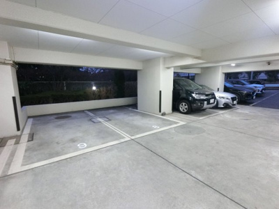 【駐車場】 | エクレール横浜二俣川 | 平置き駐車場です。