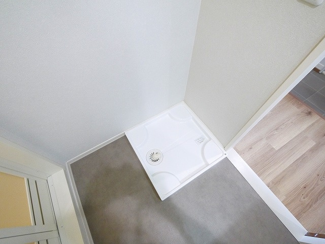 メゾンソワニエＢ棟の設備|浴室の換気扇です