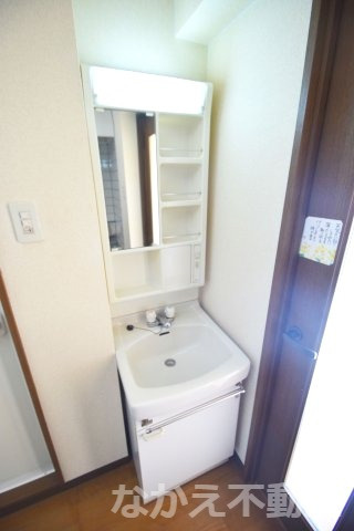 【洗面所】 | 忙しい朝には欠かせない洗面所です