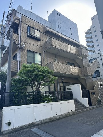 エイシン山王ビルの外観