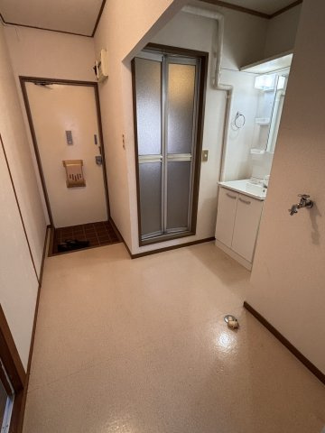 コーポあすなろの玄関