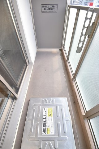 モンテノーム南堀江のバルコニー