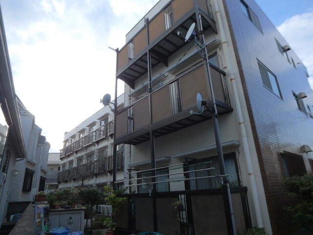 ラフォンテの外観