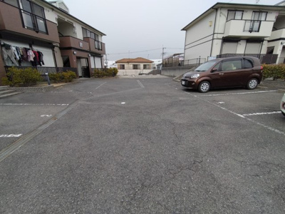 【駐車場】 | サンビレッジ吉川
