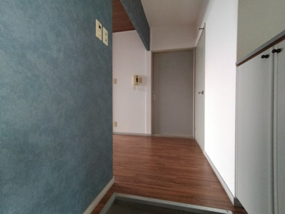 【玄関】 | サンビレッジ吉川