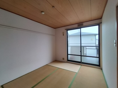 【寝室】 | サンビレッジ吉川