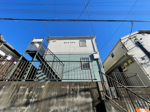 ヒルズミヤマの外観