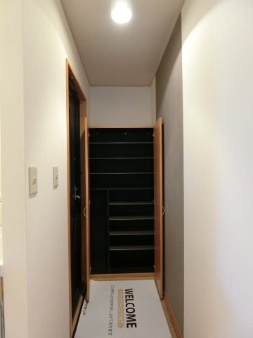 ブラゾーネ　B棟の収納