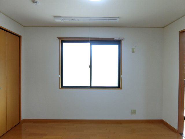 ブラゾーネ　B棟の洋室