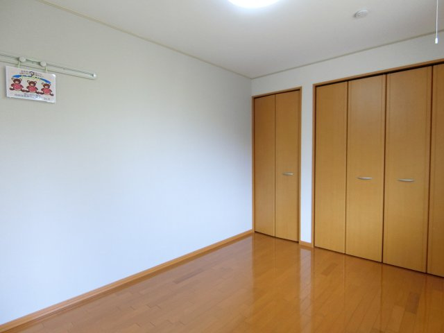 ブラゾーネ　B棟の洋室