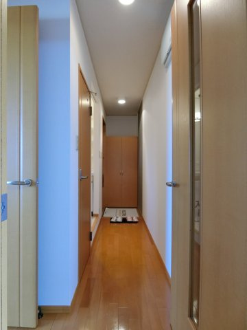 ブラゾーネ　B棟の玄関