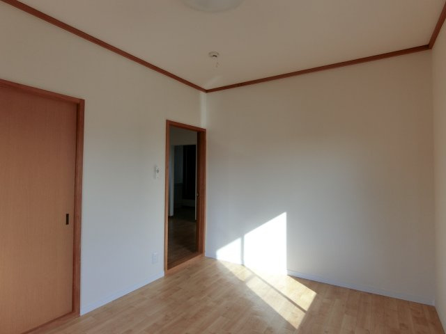 コーポROROの洋室
