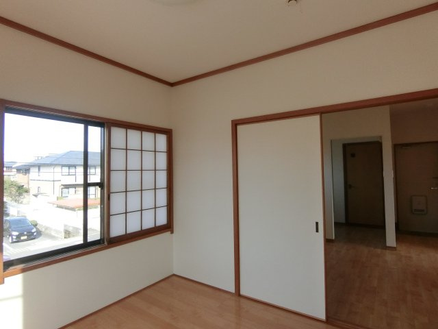コーポROROの洋室