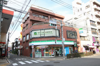 【外観】 | 小泉ビル　日暮里駅から徒歩７分・三河島駅から徒歩８分の好立地！日暮里繊維街通り沿いの物件です！４階建ての外観タイル張りマンション！コンビニやスーパーも近くで買い物便利！