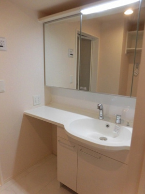 【洗面所】 | ウエストヒルズ萩Ⅰ | 脱衣スペースもあります