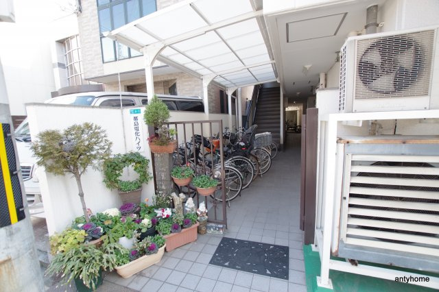 都島電化ハイツ　仲介手数料無料のエントランス