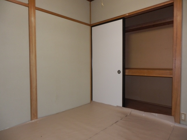 サンハイム荒楯の和室