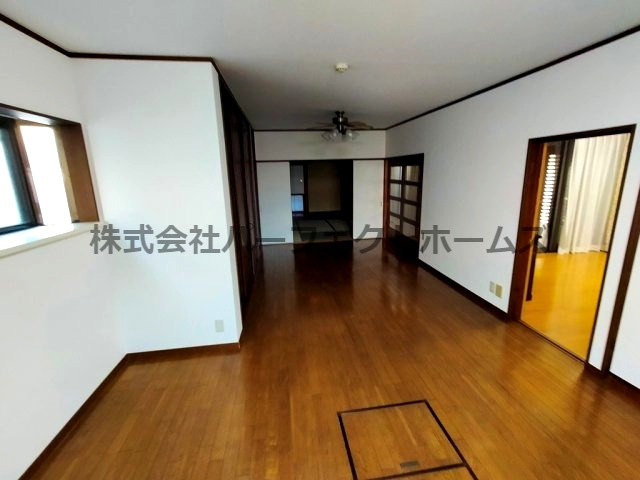 西禁野2丁目戸建　賃貸の洋室