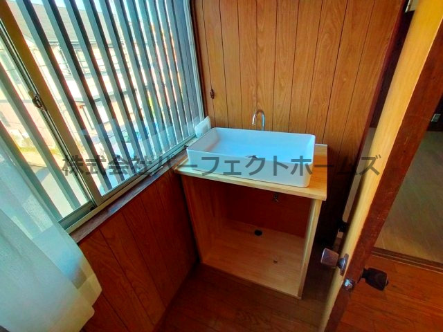 西禁野2丁目戸建　賃貸の独立洗面台