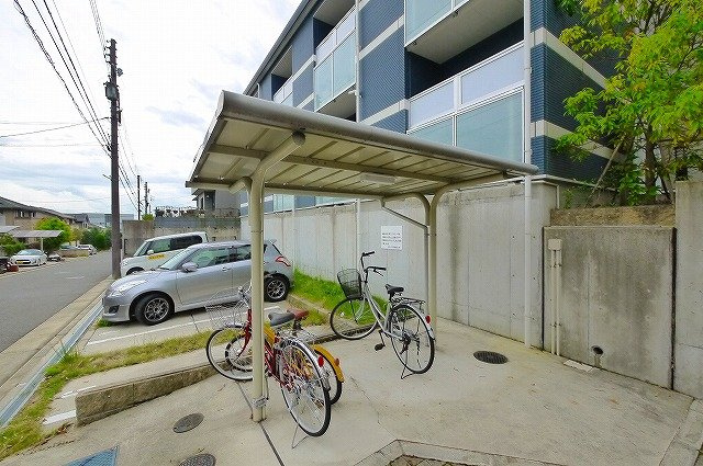 レオネクスト学研光台のその他共用部分|駐輪場です