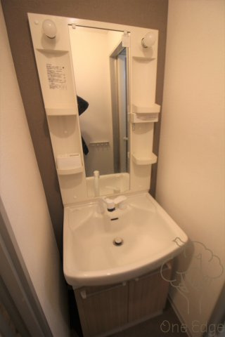 clochette南森町の独立洗面台