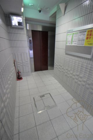 clochette南森町のロビー