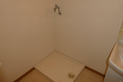 【その他】 | ファミーユＫ・Ａ・Ｙ | 洗濯機置き場