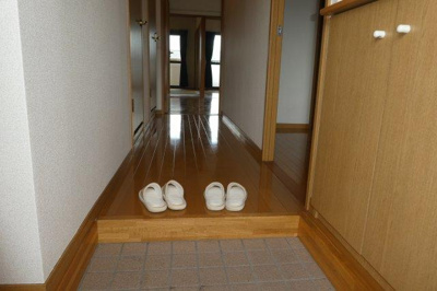 【玄関】 | ファミーユＫ・Ａ・Ｙ