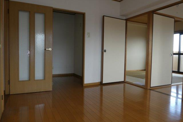 ファミーユＫ・Ａ・Ｙのキッチン|ダイニング