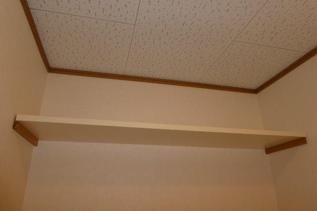 ファミーユＫ・Ａ・Ｙの洗面所|洗面所棚