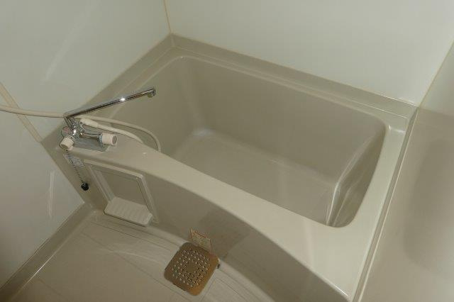 ファミーユＫ・Ａ・Ｙの浴室