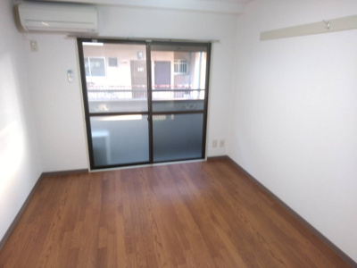 【洋室】 | サンリバティ