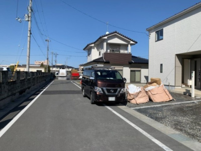 【前面道路含む現地写真】 | 大津市本堅田6丁目23　新築分譲 | 前面道路含む現地写真です。