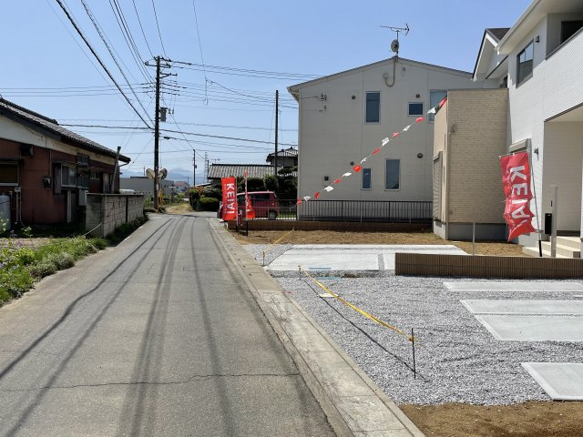 上里町七本木72期（全２棟）１号棟の前面道路含む現地写真|前面道路含む現地写真です