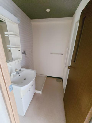 【洗面所】 | グレイスコート深井