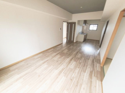 【居間・リビング】 | グレイスコート深井