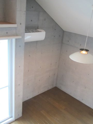 【居間・リビング】 | マイホーム国立 | ※違う号室の写真となります。1階はロフト無