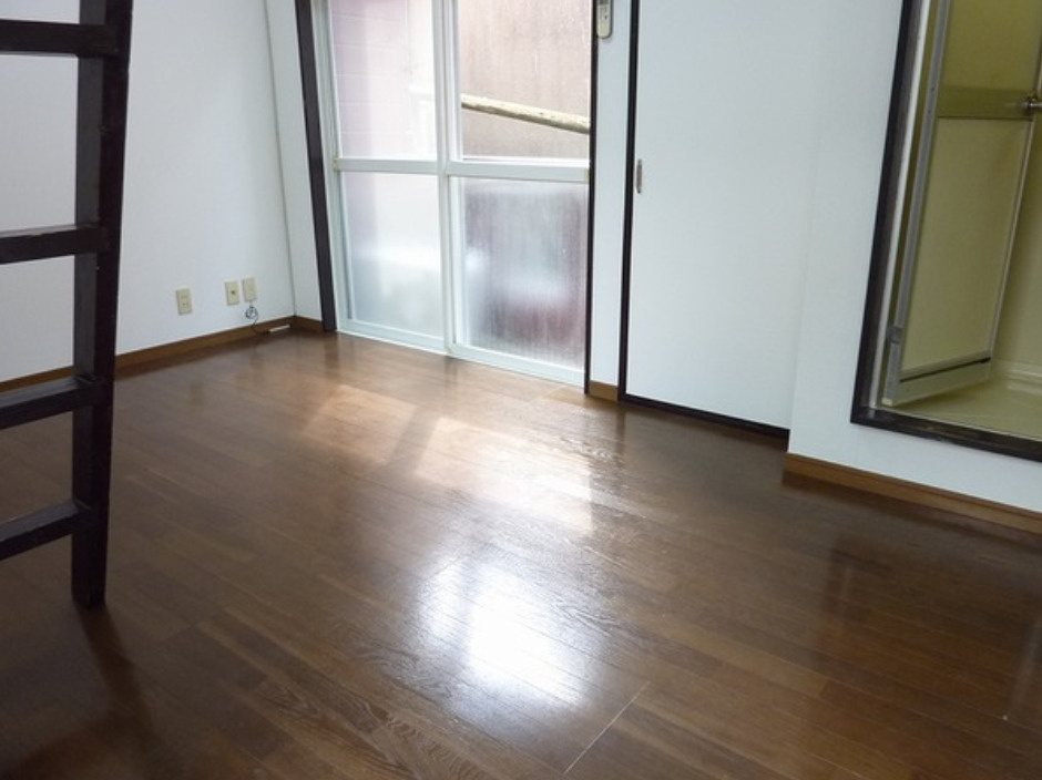 コンパートハウス御井町の寝室|コンパクトで使いやすい洋室です
