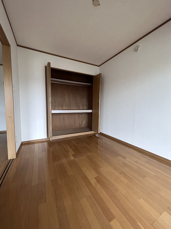 レアールパレスAの洋室