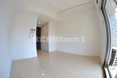 【居間・リビング】 | アーバンフラッツ上町 | ゆったりとしたリビングです