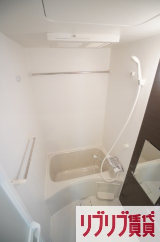 グレイス稲毛の浴室