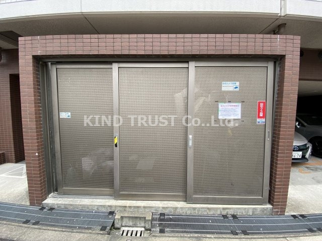 エスライズ梅田北のその他共用部分|敷地内ごみ置き場です