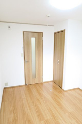 【洋室】 | ドミール春日